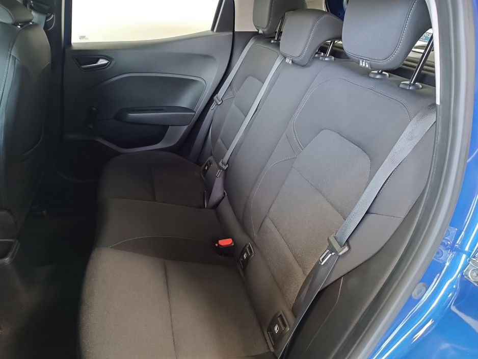 2022 Renault Clio 1L Petrol For Sale Images