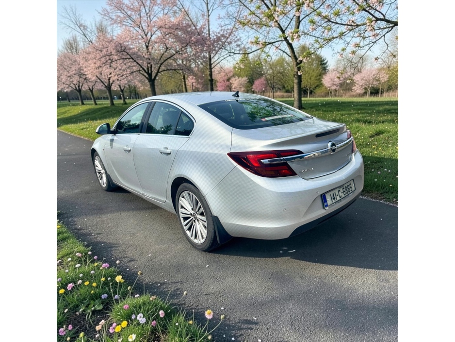 2014 Opel Insignia 2L Diesel For Sale Images