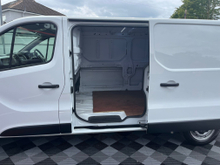 2020 Nissan NV300 2L Diesel For Sale Images