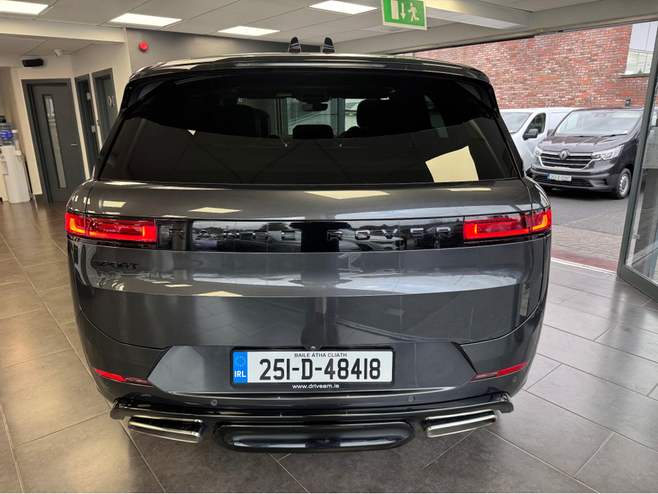 2025 Land Rover Range Rover Sport 3L Petrol Plug-in Hybrid For Sale Images