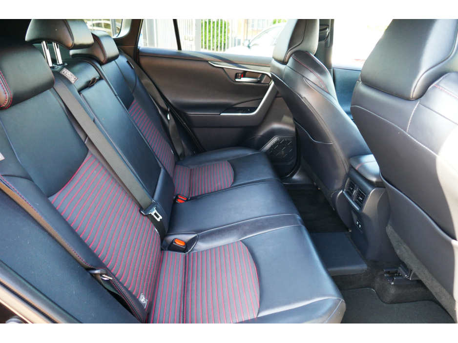2021 Toyota Rav4 2.5L Petrol Plug-in Hybrid For Sale Images