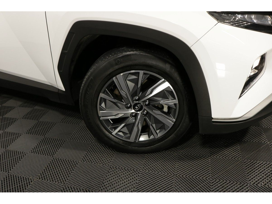 Hyundai Tucson Hybrid Comfort Plus 1.6L Petrol Automatic SUV - Test Drive Today - — thumbnail 3
