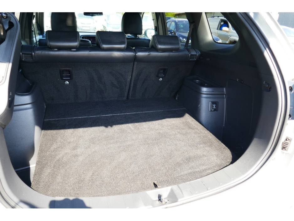 2019 Mitsubishi Outlander 2.4L Petrol Plug-in Hybrid For Sale Images