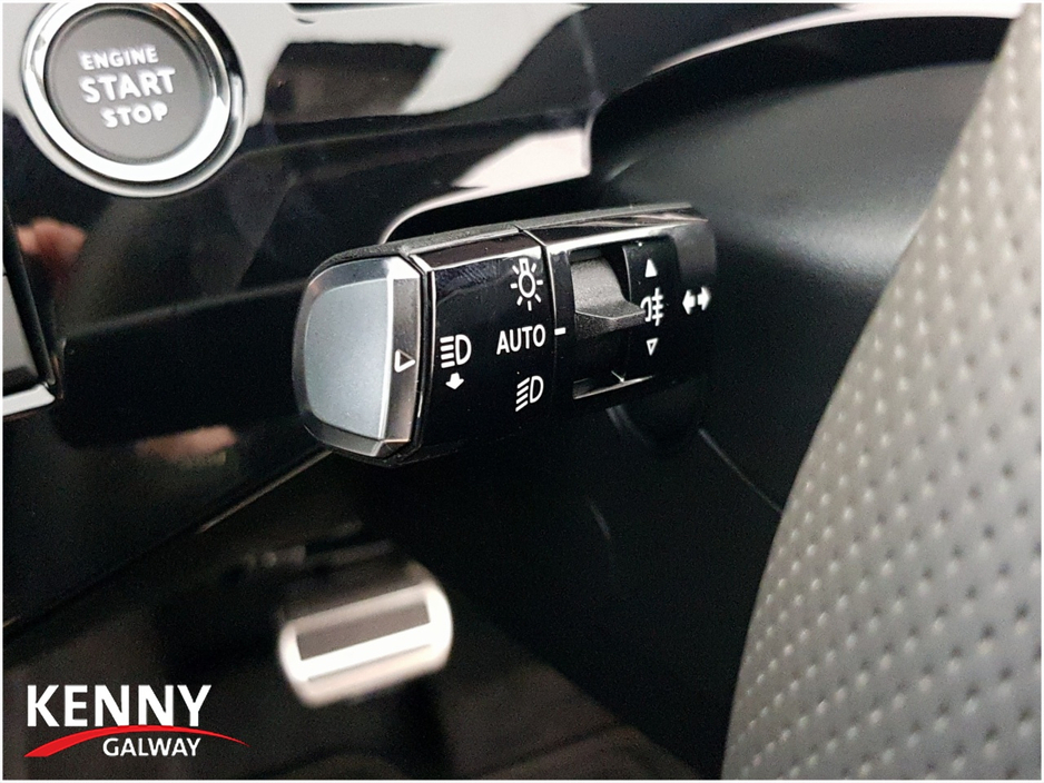 2026 Peugeot 3008 1.2L Petrol Hybrid For Sale Images