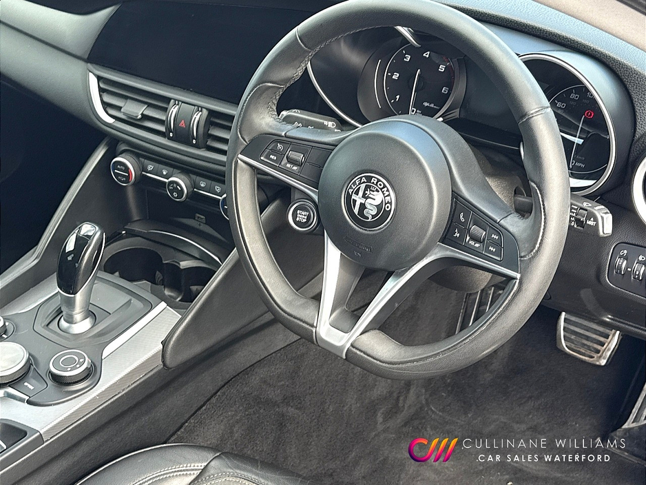 2017 Alfa Romeo Giulia 2.1L Diesel For Sale Images