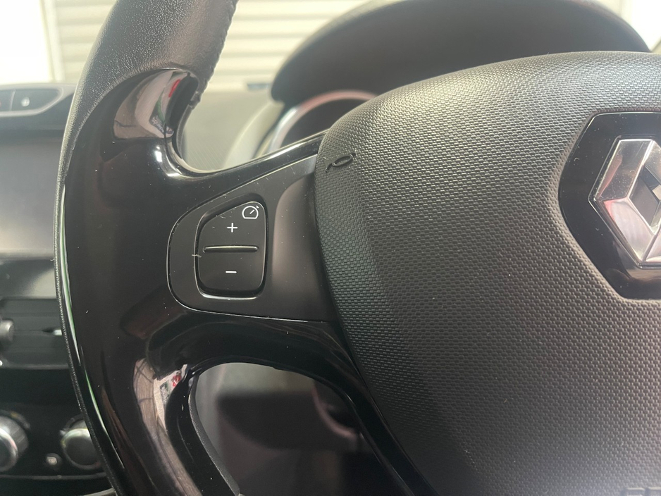 2016 Renault Clio 1.2L Petrol For Sale Images