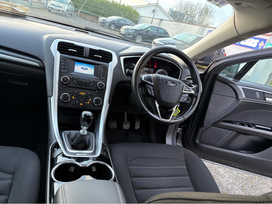 2016 Ford Mondeo 2L Diesel For Sale Images