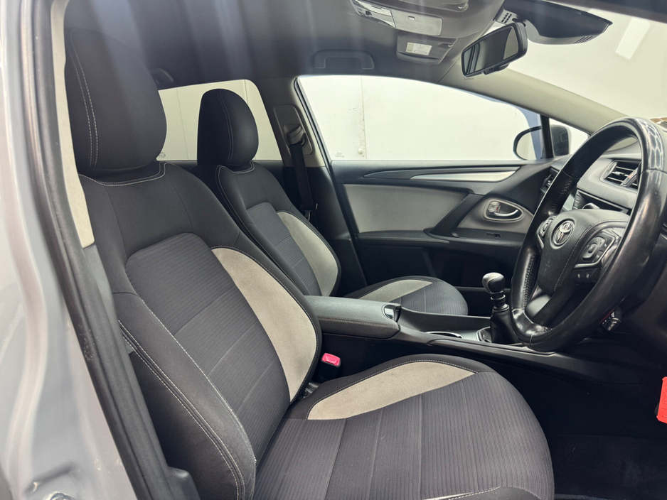 2018 Toyota Avensis 1.6L Diesel For Sale Images