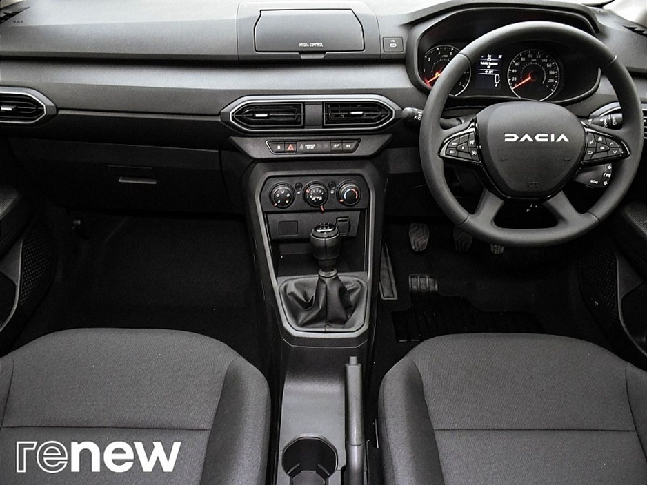 Dacia Sandero Essential TCe 90 5Sp NBI — thumbnail 2