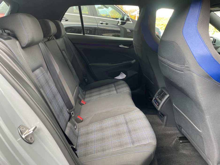 2021 Volkswagen Golf 1.4L Petrol Plug-in Hybrid For Sale Images
