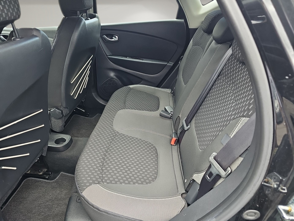 2018 Renault Captur 0.9L Petrol For Sale Images