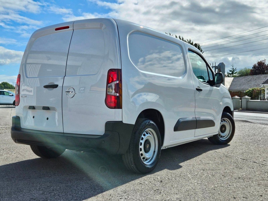 2025 Opel Combo 1.5L Diesel For Sale Images