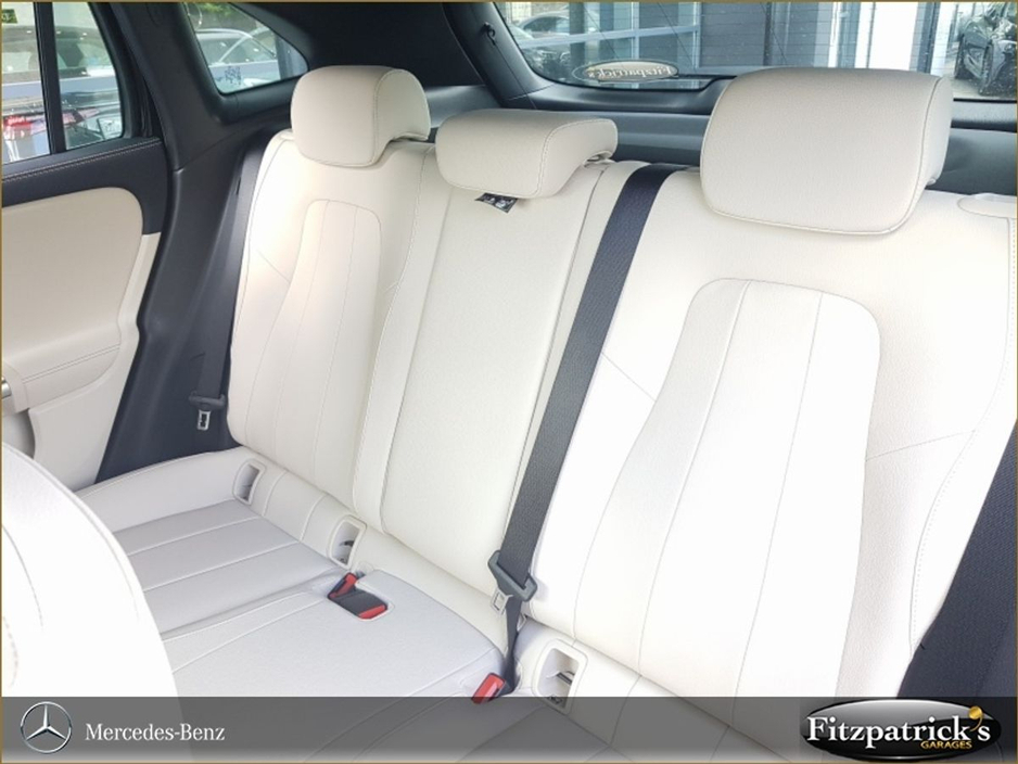 Mercedes-Benz GLA Class GLA 180 d A/T Progressive — thumbnail 10