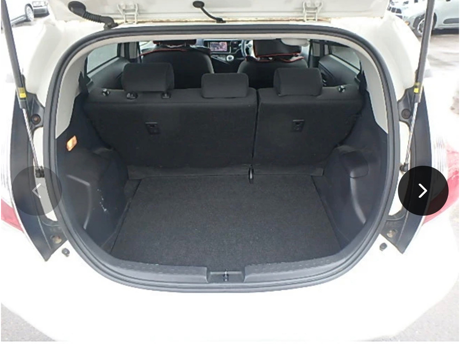 Toyota Aqua 1.5 Petrol Hybrid Automatic Low Km — thumbnail 8