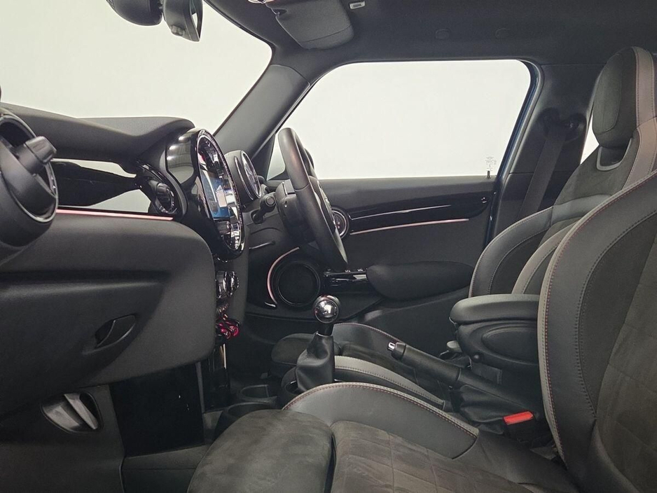 2022 MINI Hatch 1.5L Petrol For Sale Images