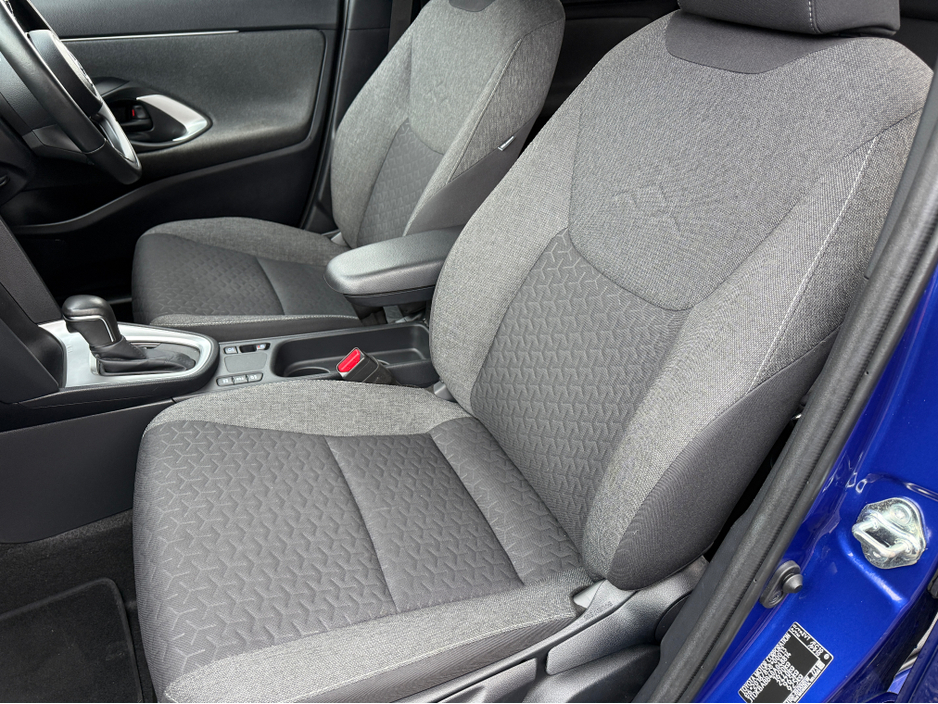 2022 Toyota Yaris Cross 1.5L Petrol Hybrid For Sale Images