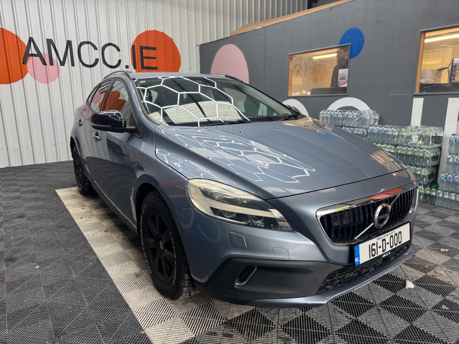 Used Volvo V40 2016 in Dublin
