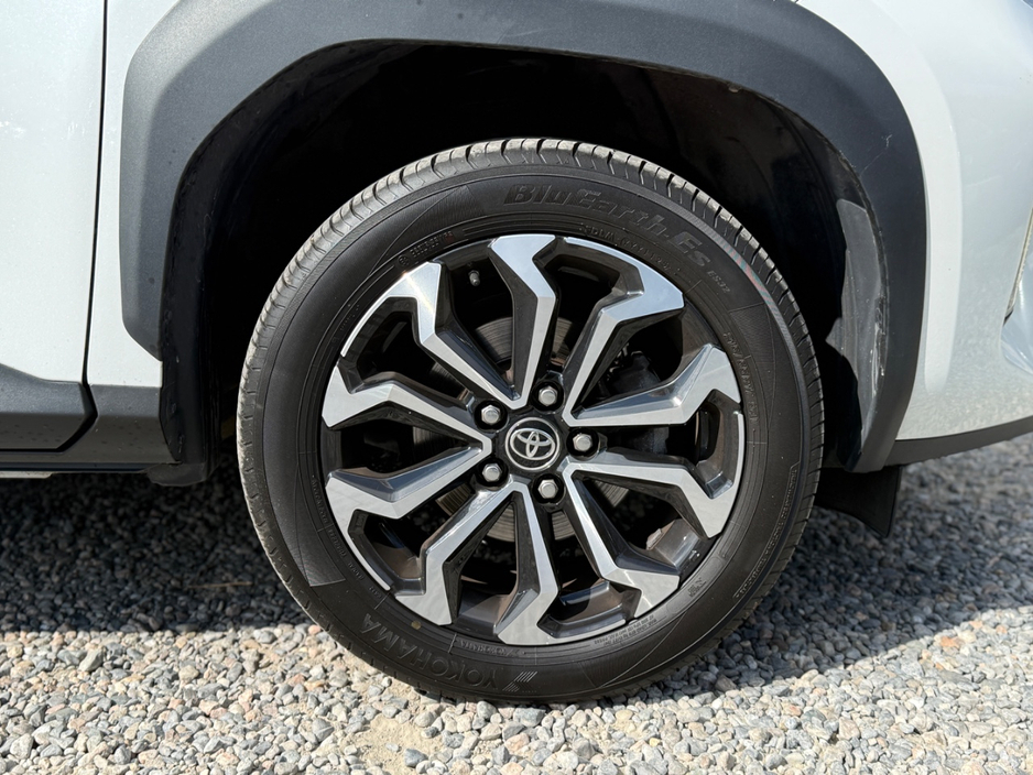 2024 Toyota Yaris Cross 1.5L Petrol Hybrid For Sale Images