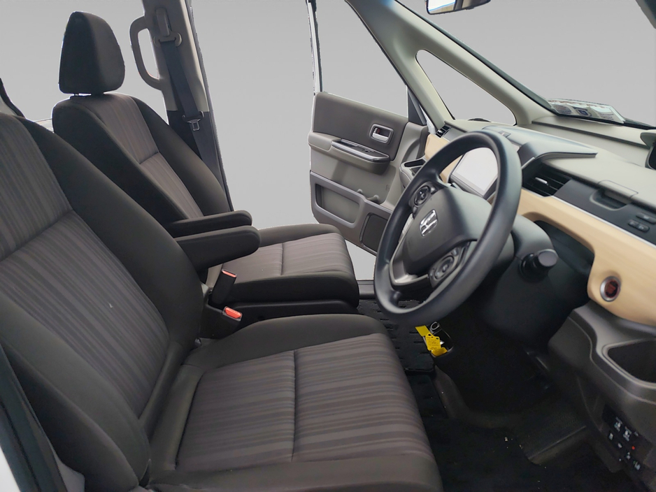 Honda Freed DBA-GB5 5DR AUTO — thumbnail 8