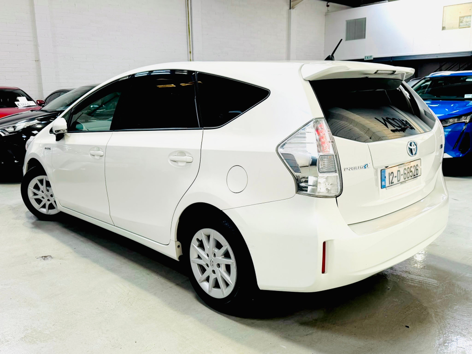 2012 Toyota Prius 1.8L Petrol Hybrid For Sale Images