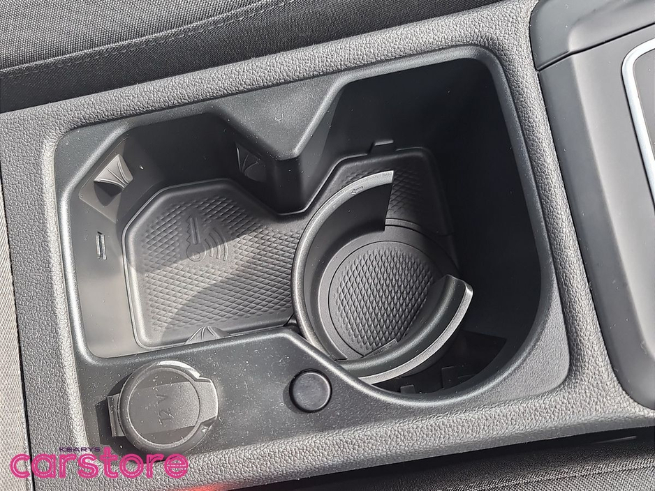 Volkswagen Golf eTSI Active — thumbnail 22