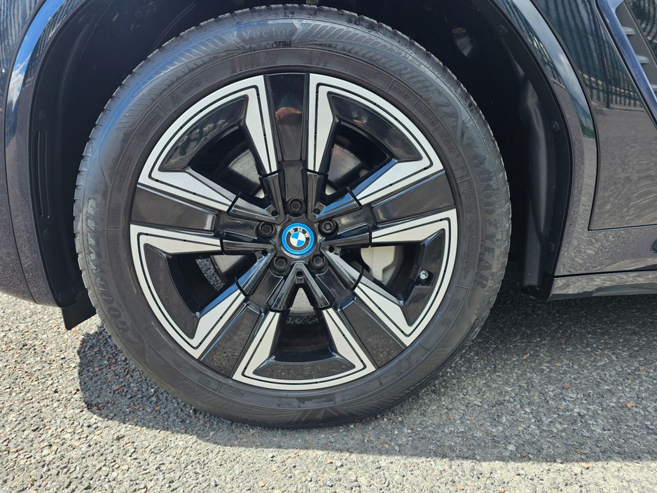 BMW iX3 M SPORT, LEATHER, PAN ROOF, LOW MILEAGE, FINANCE, WARRANTY, 5 STAR REVIEWS — thumbnail 39