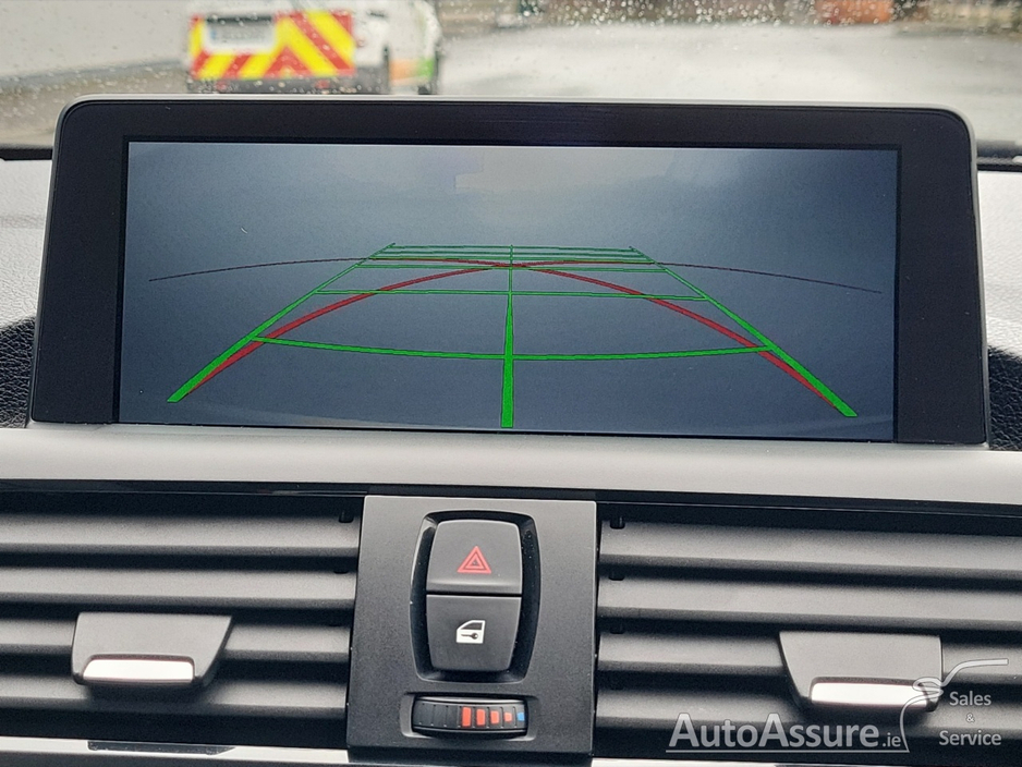 BMW 1 Series 116I SE *** Half Leather Interior / Reversing Camera / Daytime LED *** — thumbnail 21
