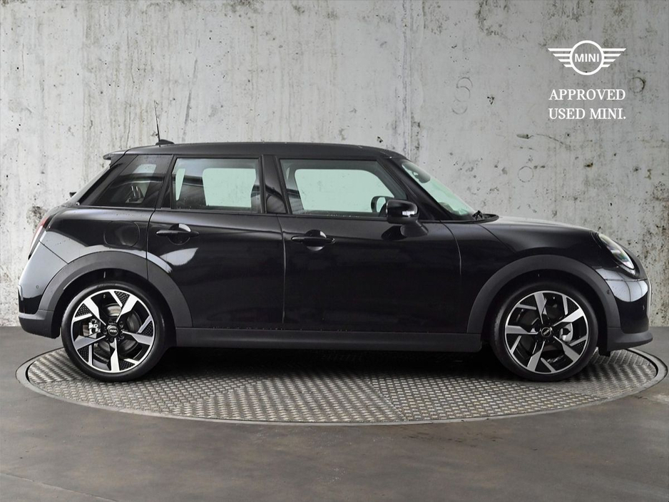 2025 MINI Hatch 1.5L Petrol For Sale Images