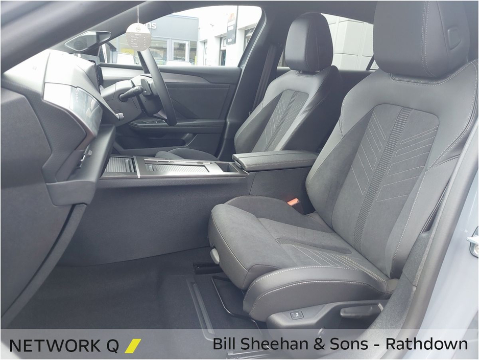 2026 Opel Astra 1.2L Petrol Hybrid For Sale Images
