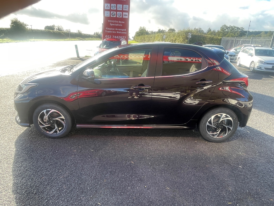 2021 Toyota Yaris 1.5L Petrol Hybrid For Sale Images