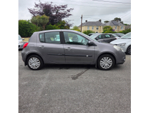 2011 Renault Clio 1.1L Petrol For Sale Images