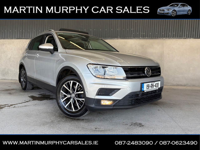 2019 VOLKSWAGEN TIGUAN COMFORTLINE 2.0 TDI 150BHP * PAN ROOF *