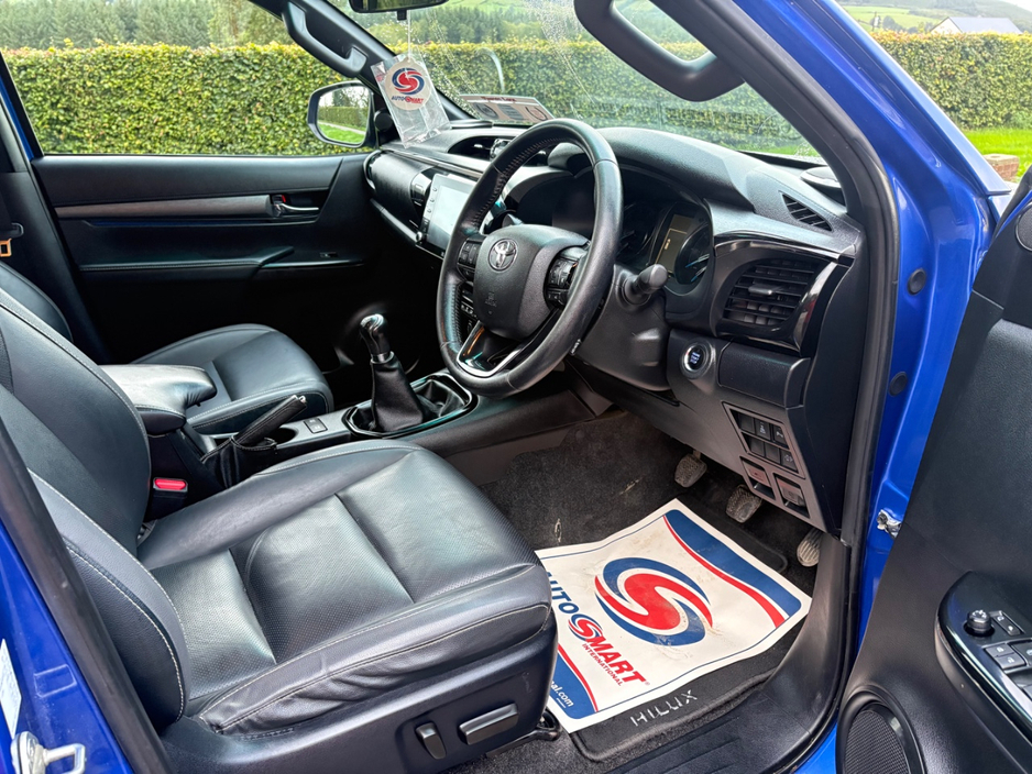 2021 Toyota Hilux 2.8L Diesel For Sale Images