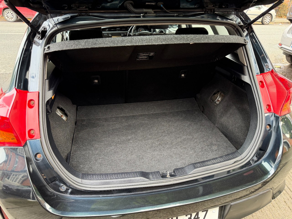 2013 Toyota Auris 1.4L Diesel For Sale Images