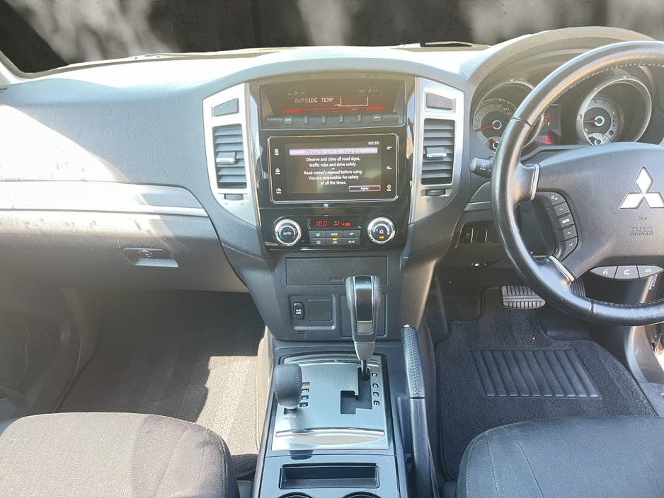 2021 Mitsubishi Pajero 3.2L Diesel For Sale Images