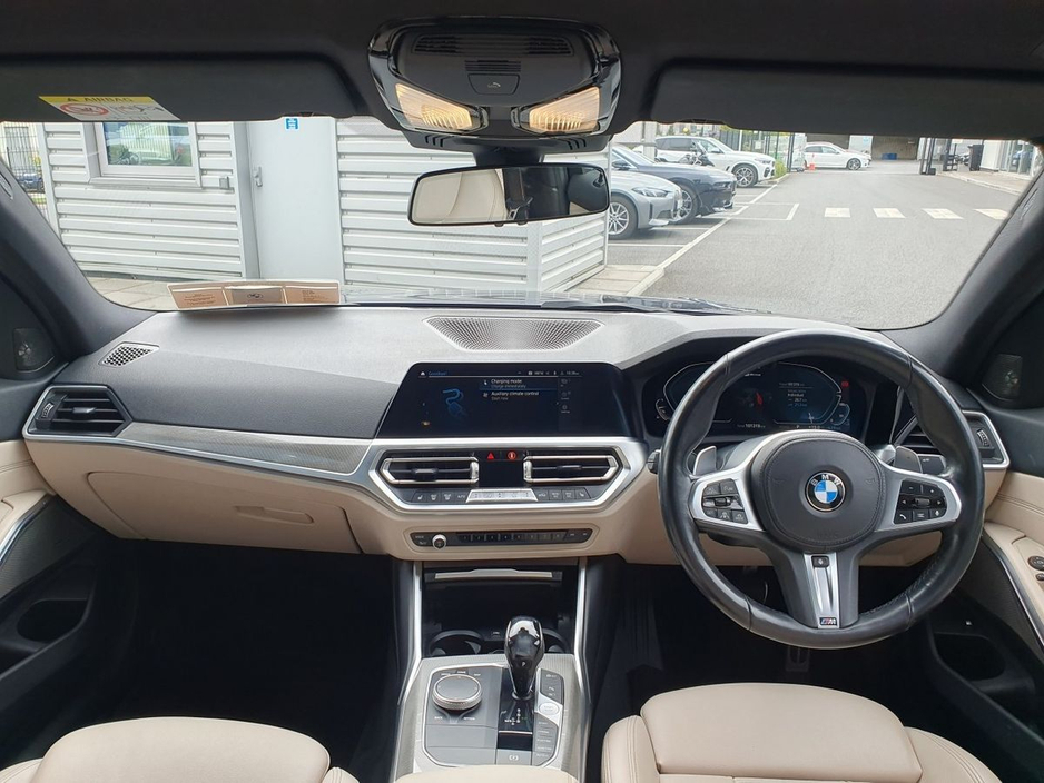 BMW 3 Series 330e M Sport Pro Edition — thumbnail 4