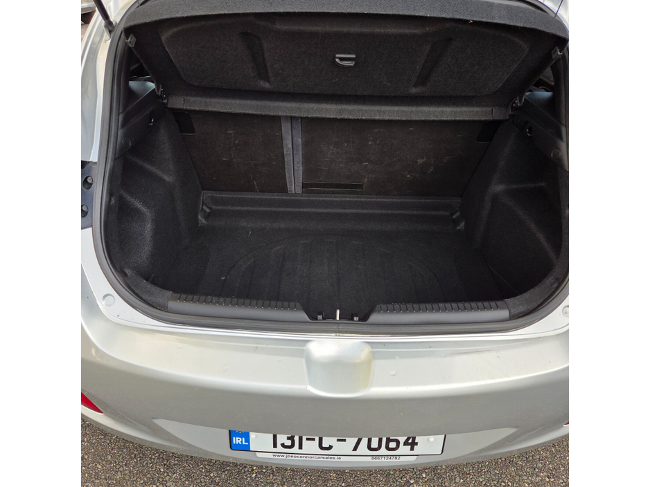 2013 Hyundai i30 1.4L Petrol For Sale Images