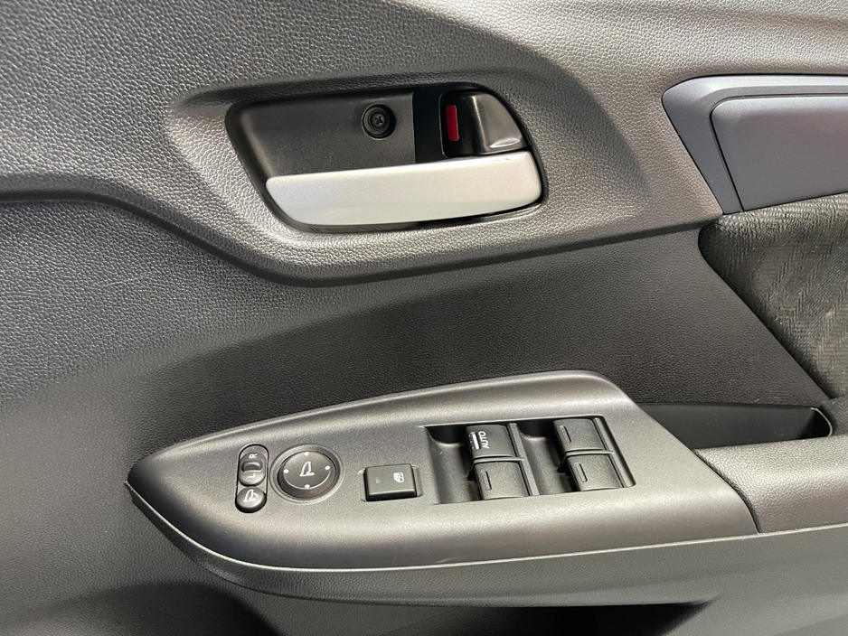 2021 Honda Shuttle 1.5L Petrol Hybrid For Sale Images