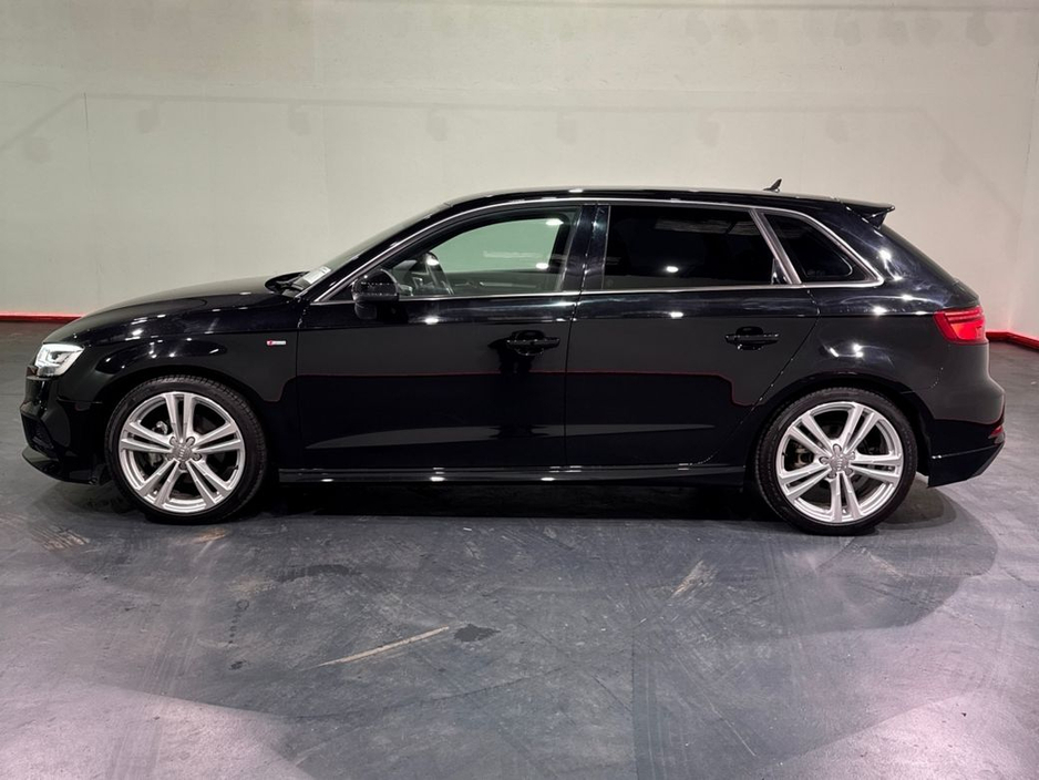 Audi A3 S-LINE 1.4 TFSI AUTOMATIC - UPGRADED S-LINE ALLOYS - FLAT BOTTOM STEERING WHEEL - S-LINE BADGING — thumbnail 6
