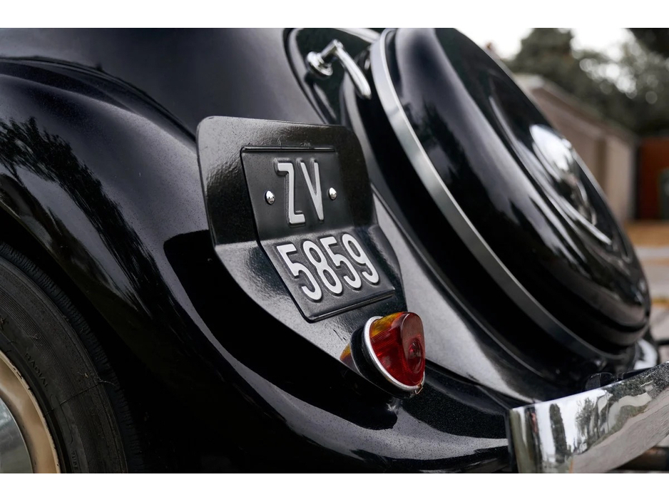 1950 Citroen Traction Avant 2L Petrol For Sale Images