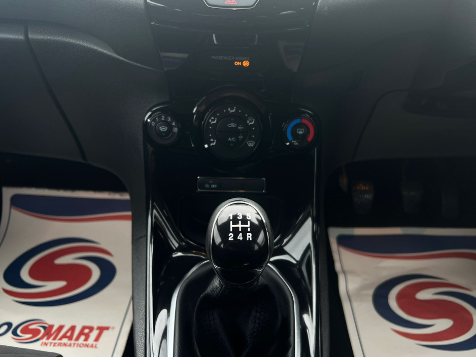 Ford Fiesta ==NEW WETBELT//NEW NCT//NEW TAX//APPLE CARPLAY== — thumbnail 16