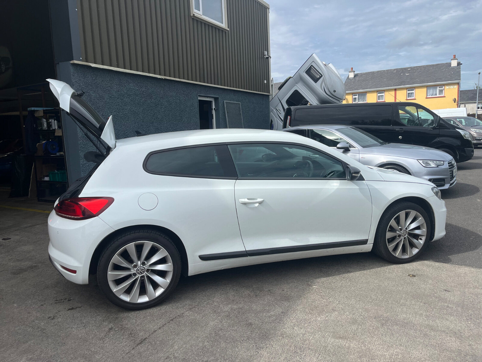 2016 Volkswagen Scirocco 2L Diesel For Sale Images