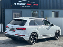 2020 Audi Q7 3L Petrol Plug-in Hybrid For Sale Images