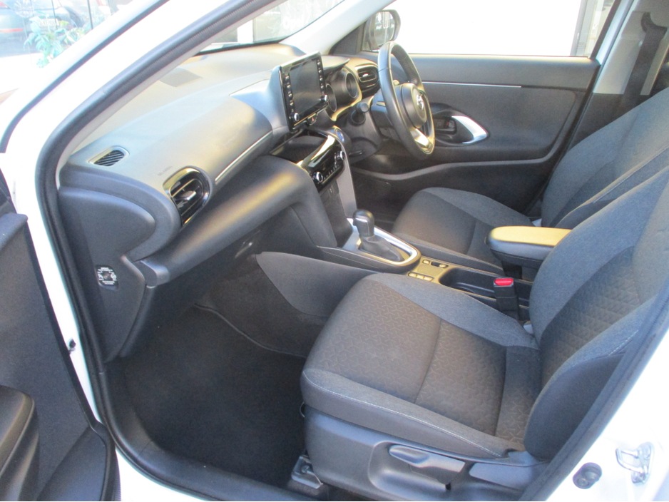 2023 Toyota Yaris Cross 1.5L Petrol Hybrid For Sale Images