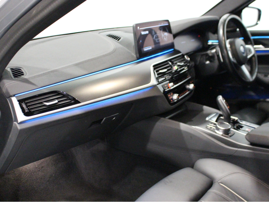 2022 BMW 5 Series 2L Hybrid For Sale Images