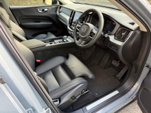 2023 Volvo XC60 2L Petrol Plug-in Hybrid For Sale Images