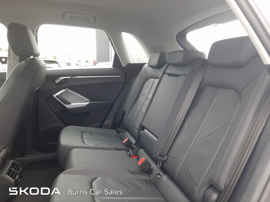 Audi Q3 35 TDI 150HP S Tronic SE — thumbnail 7