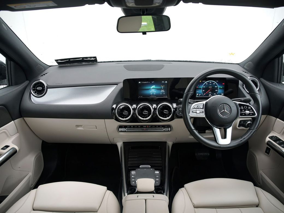 Mercedes-Benz GLA Class D 5DR Auto — thumbnail 10