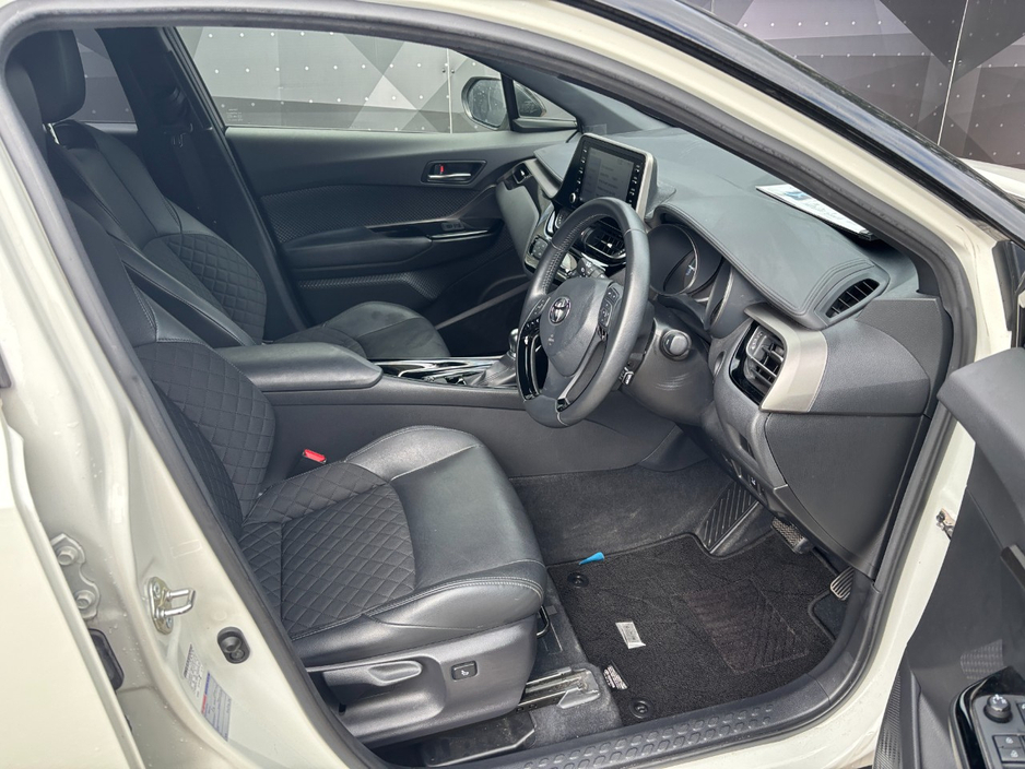 2020 Toyota C-HR 1.8L Petrol Hybrid For Sale Images