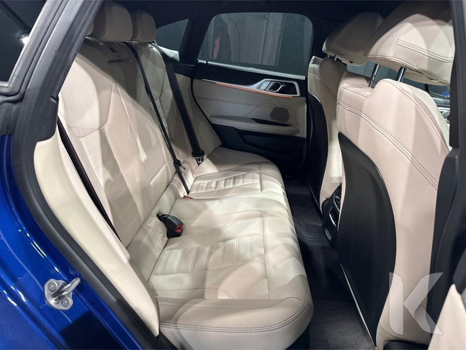 BMW 4 Series 420D M-SPORT AUTOMATIC - REVERSE CAMERA - CRUISE CONTROL - CREAM LEATHER UPHOLSTERY - ELECTRIC TAIL-GATE - DIAMOND CUT ALLOY WHEELS — thumbnail 18